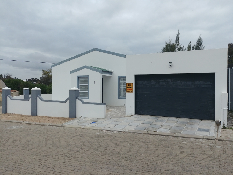 4 Bedroom Property for Sale in Hopefield Western Cape